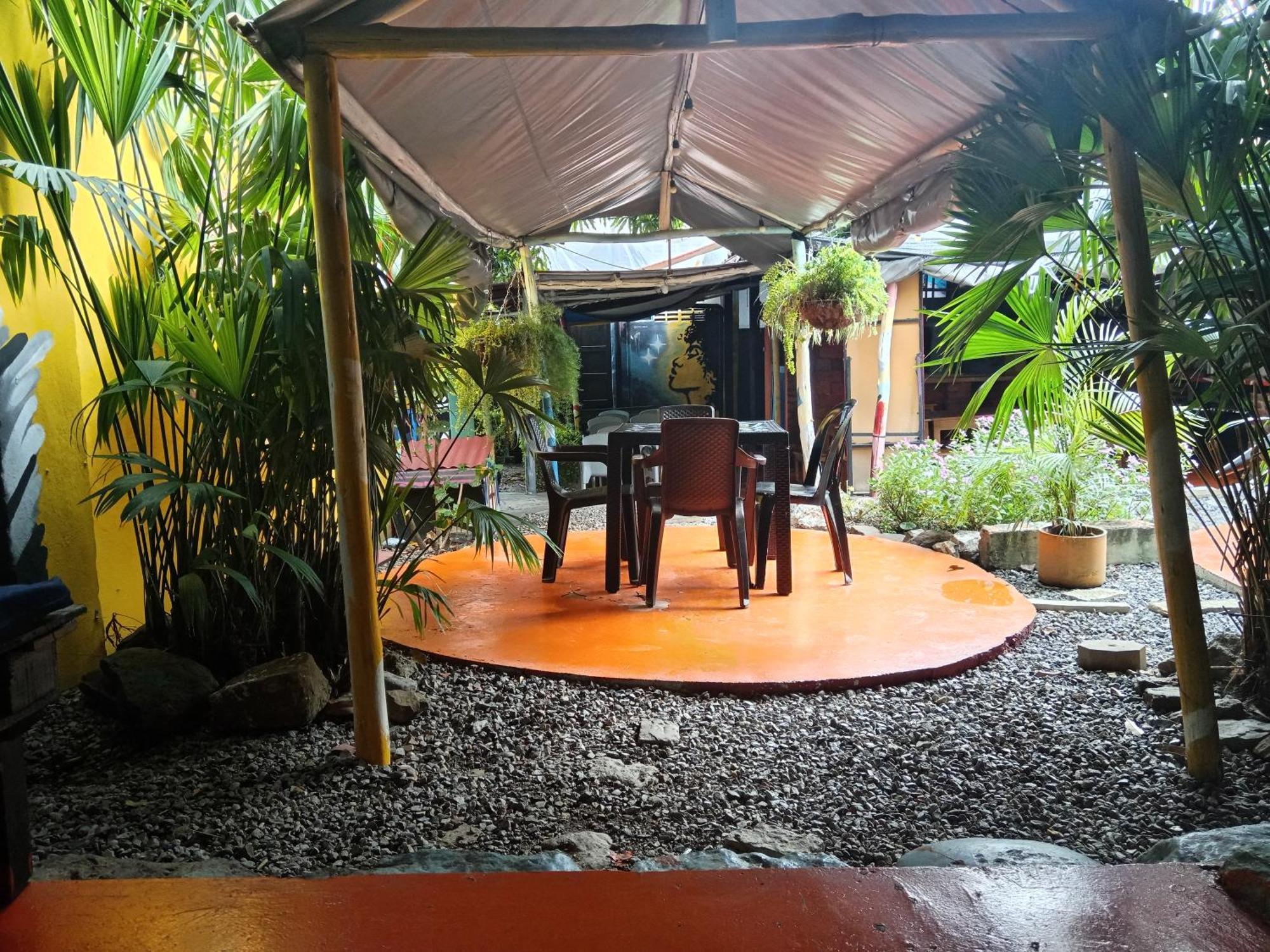 Casona Don Juan Hostel San Gil Eksteriør billede