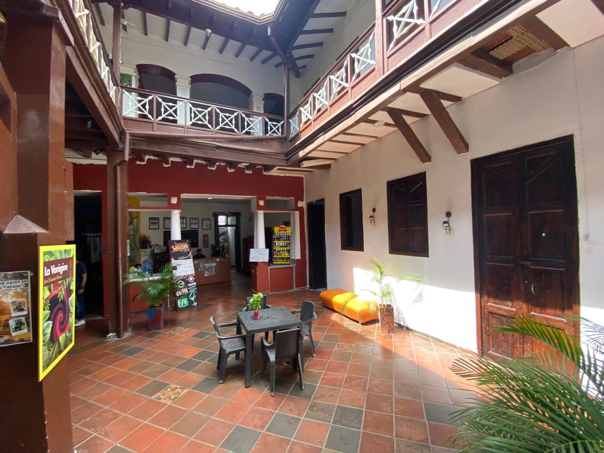 Casona Don Juan Hostel San Gil Eksteriør billede
